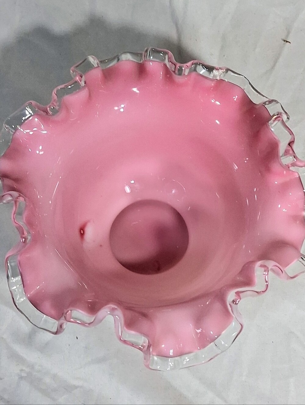 Fenton 1950's Glass Collectible Pink Silver Crest Artsy 7" Ruffled Bowl - Picture 9 of 10